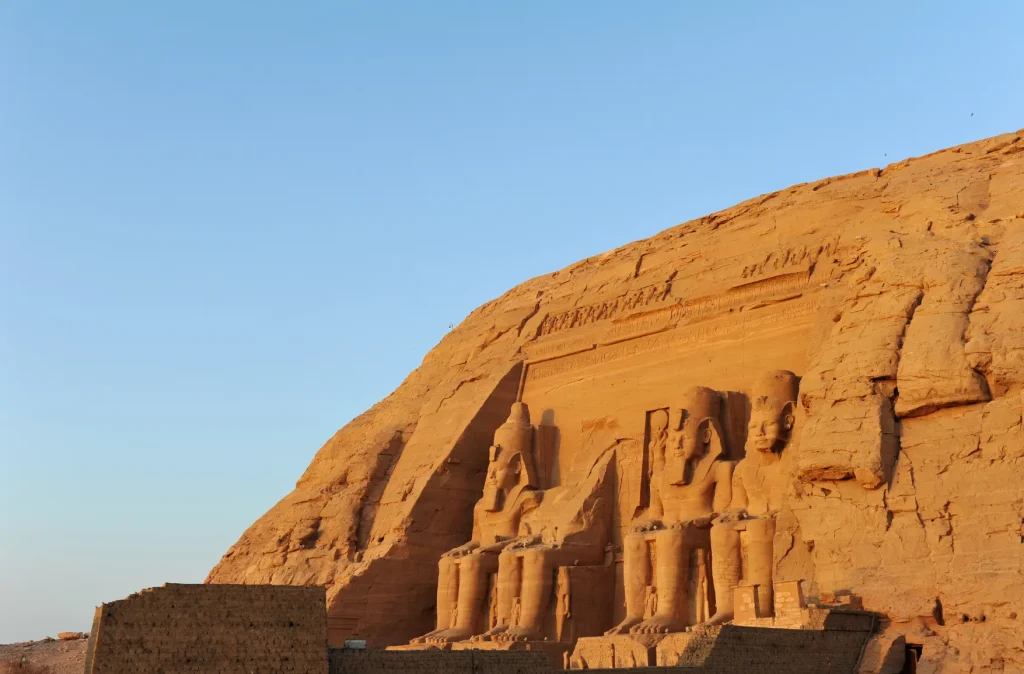 AVENTURA EN EGIPTO DESDE ZARAGOZA – ENERO 2027